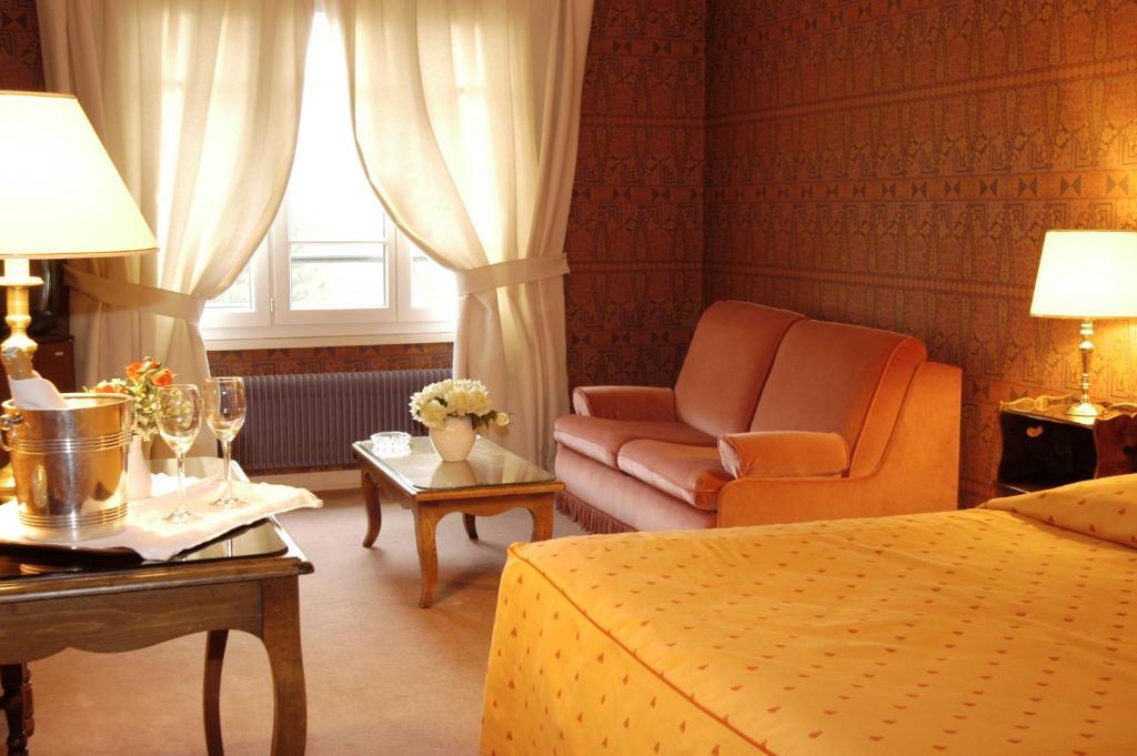 Hostellerie La Huchette ルプロンジュ 部屋 写真