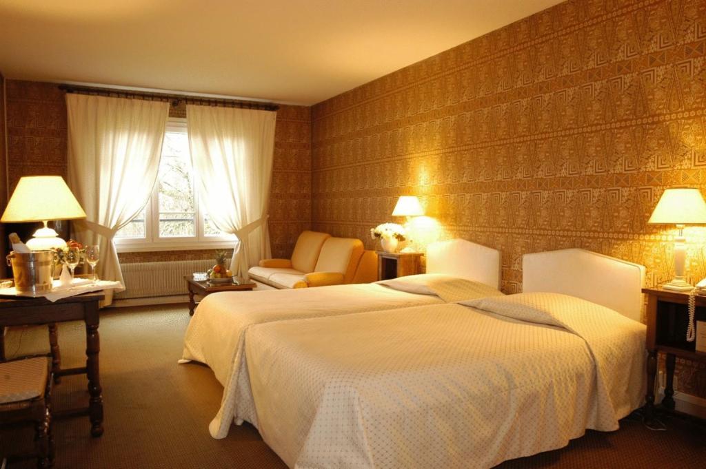 Hostellerie La Huchette ルプロンジュ 部屋 写真